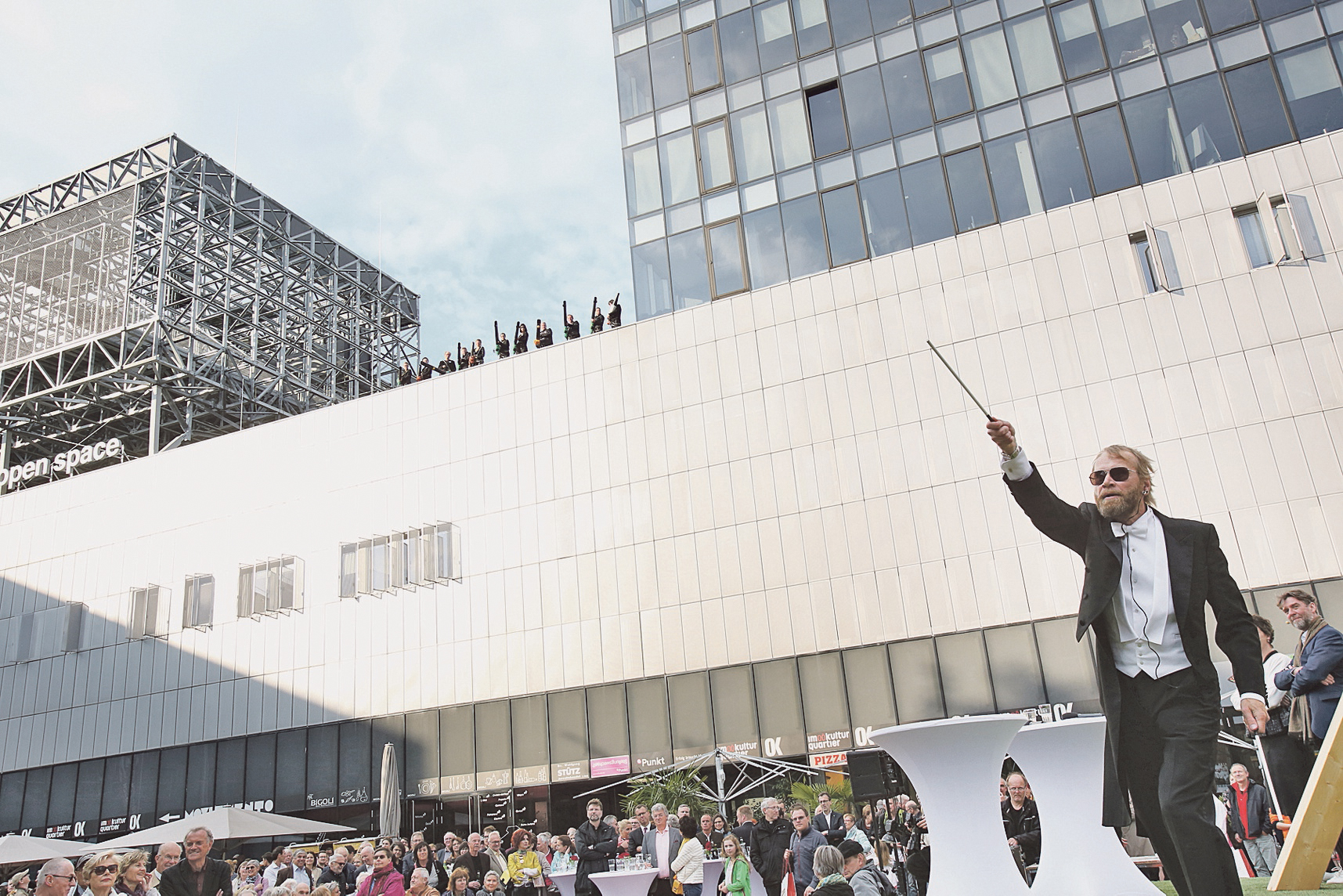 picture-0006 Skyblow und die bösen Geister im Mai 2016: unter der Dirigentschaft von Thomas Pichler. Foto Reinhard Winkler