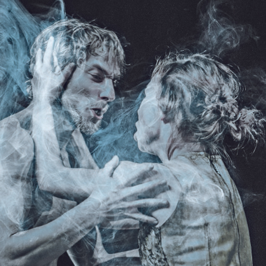 DisappearPic Disappear ... in the world of the other. Am Bild: Matej Kubus & Olga Swietlicka. Foto SILK Fluegge